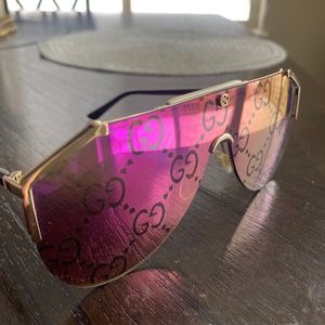 GUCCI GG0584S 005 Multilayered pink mirror lens with GG